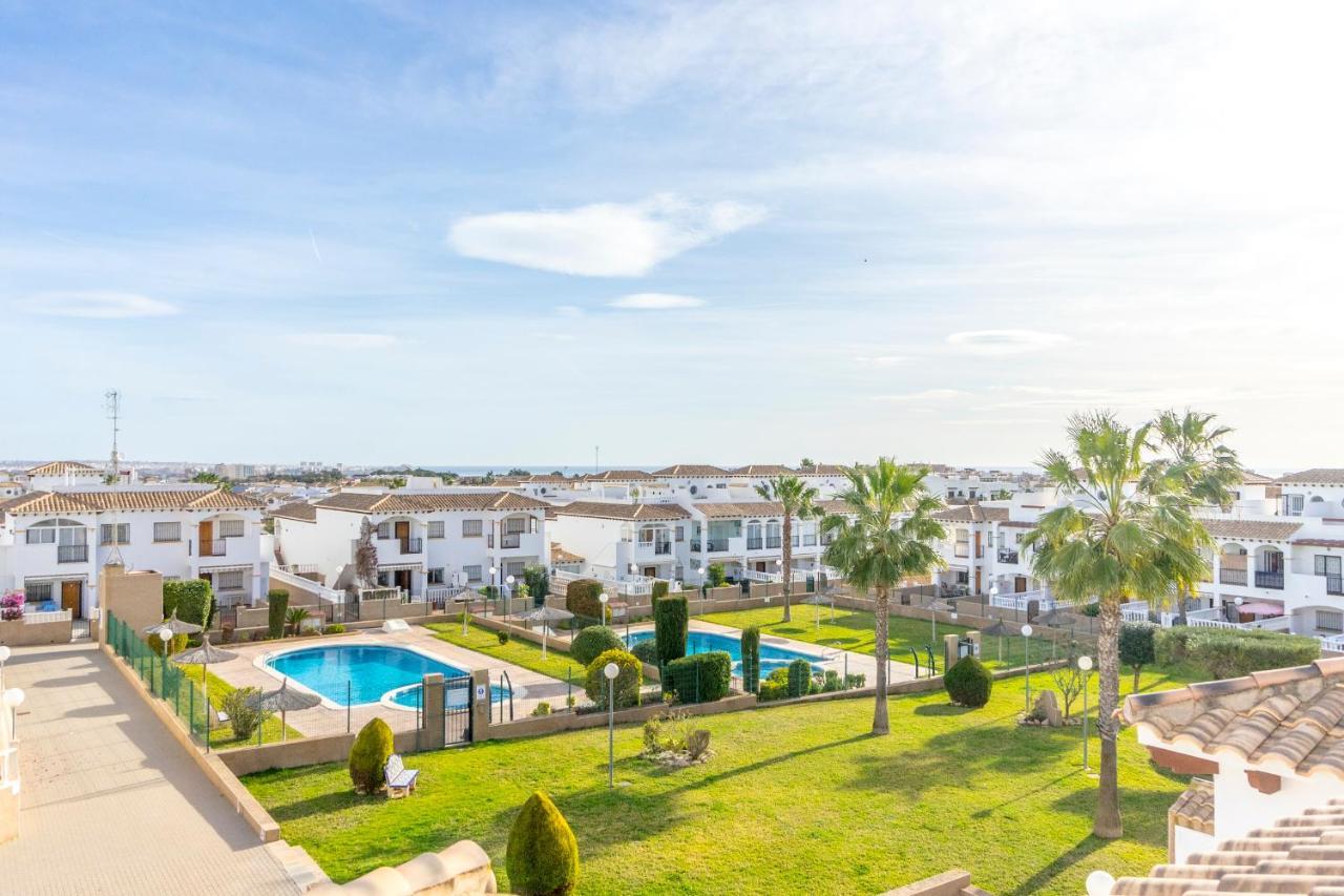 Cb Living - Homely Apartment Cinuelica, Punta Prima Dehesa de Campoamor  Exterior foto