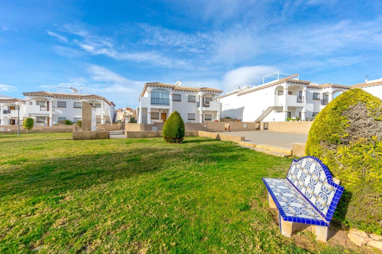 Cb Living - Homely Apartment Cinuelica, Punta Prima Dehesa de Campoamor  Exterior foto